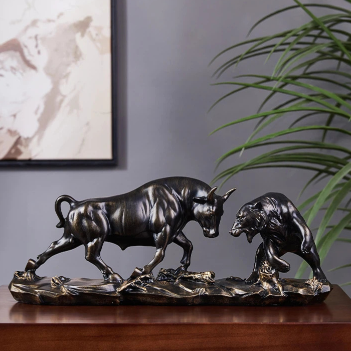 Cow and Bear Resin Statue Desk Ornament Home Decoration