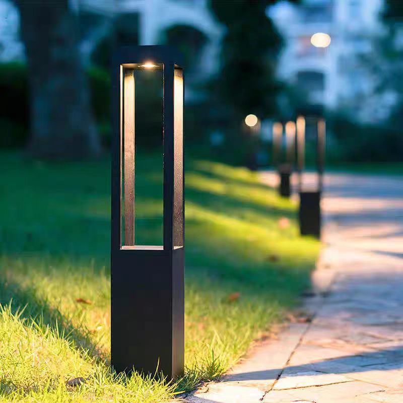 Waterproof Aluminum Outdoor Lawn Light Metal Lamp