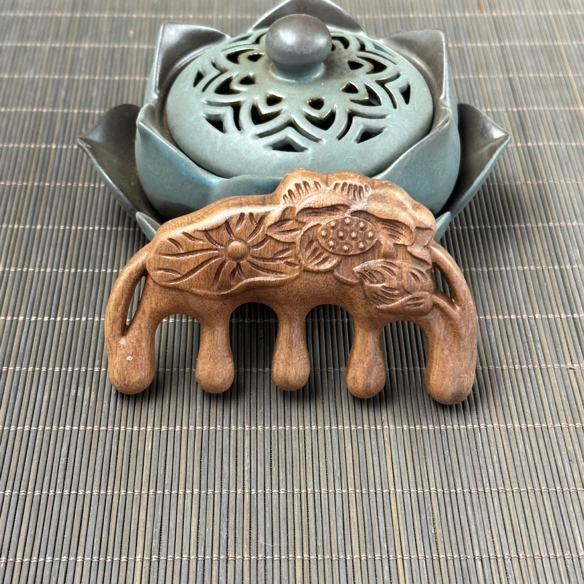 Sandalwood Scalp Massager Wooden Five Tooth Head Comb