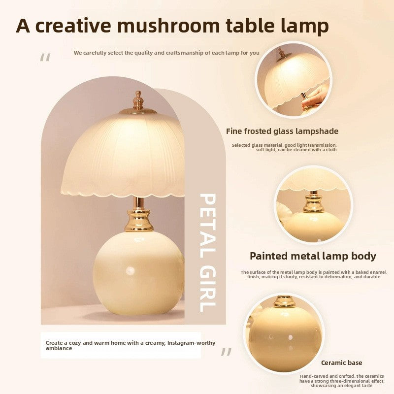 Cream Style Table Lamp Stepless Dimming Light