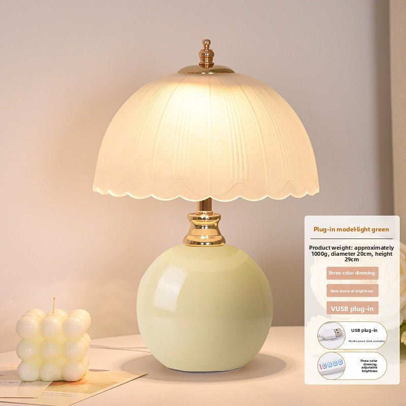 Cream Style Table Lamp Stepless Dimming Light