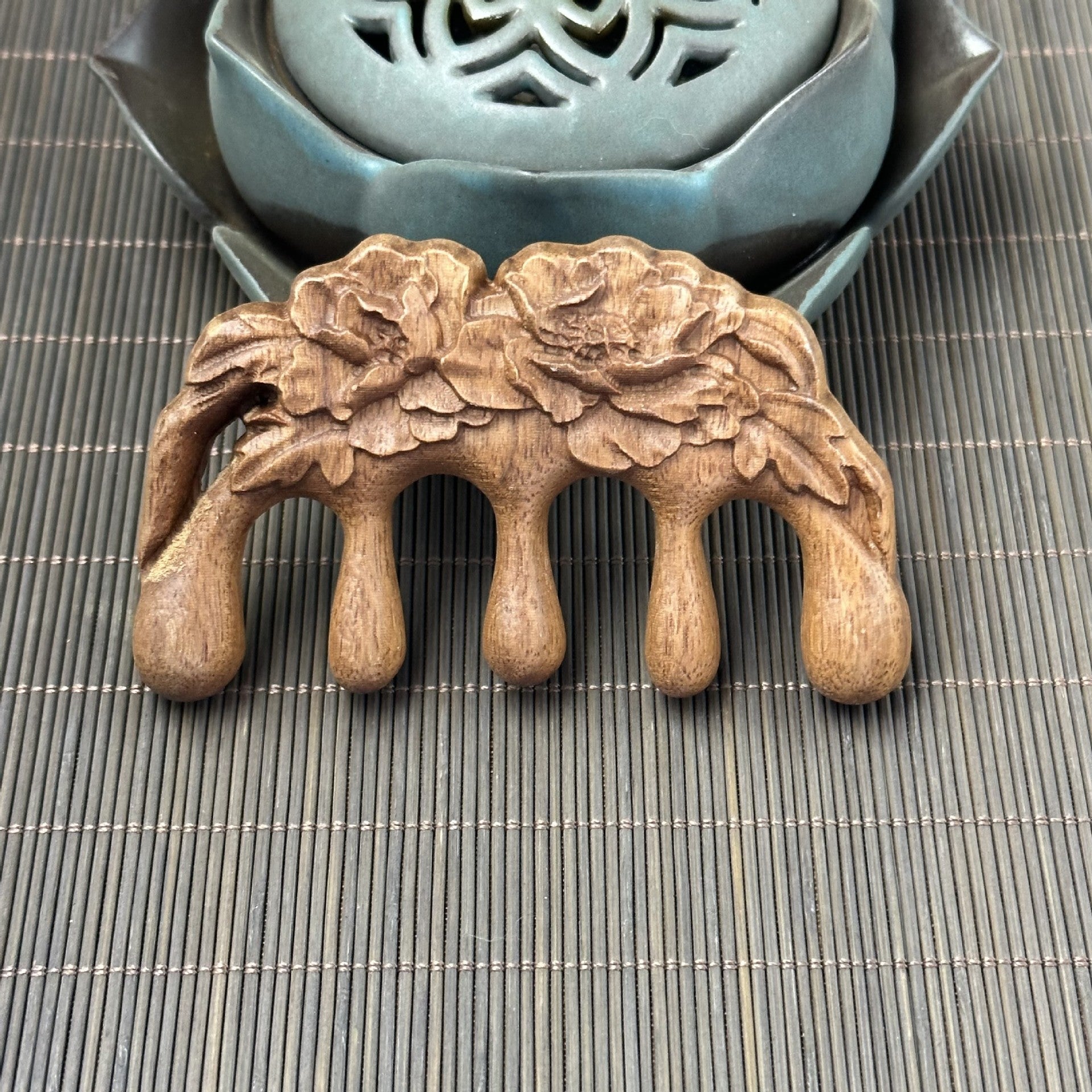 Sandalwood Scalp Massager Wooden Five Tooth Head Comb
