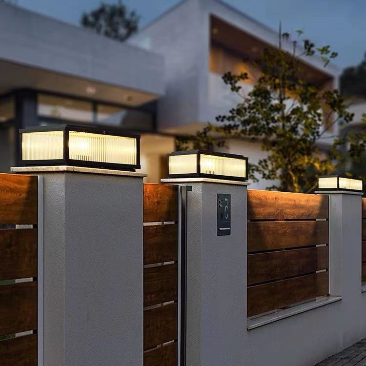 Solar-powered Outdoor Waterproof Post Light Lamp